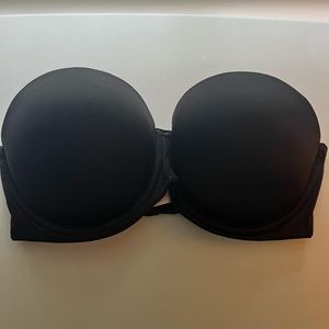 Pink Victoria’s Secret  push-up bra black  size 34D ** NWOT **